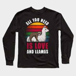 All you need is love and LLAMAS Long Sleeve T-Shirt